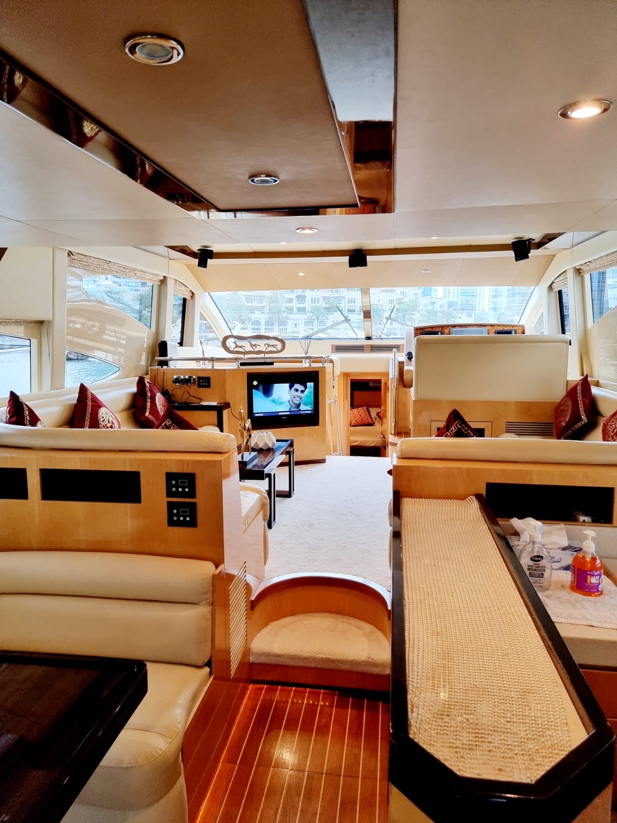 Majesty - 56ft Private Yacht Charter